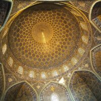 イスファハーンのモスク内部